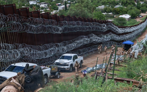 JTF-SB Marines Construct Secondary Expeditionary Barrier in Nogales