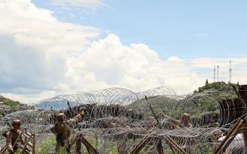 JTF-SB Marines Construct Secondary Expeditionary Barrier in Nogales