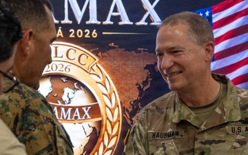 Missouri leaders visit National Guardsmen in Panama during military exercise