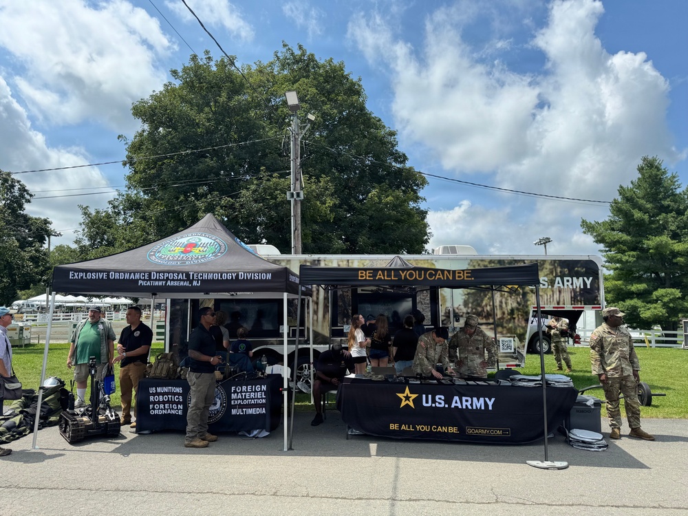 Army EOD Soldiers bring high-tech expertise to New Jersey State Fair recruitment drive