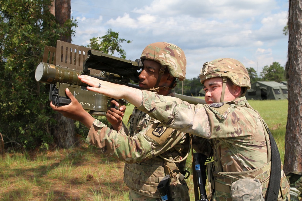 Florida Army National Guard soldiers train with FIM-92 Stinger missile simulators during field exercise