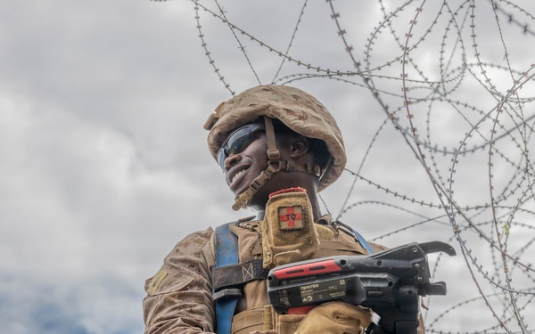 Strengthening the Border: JTF-SB Marines Reinforce Barrier in Arizona