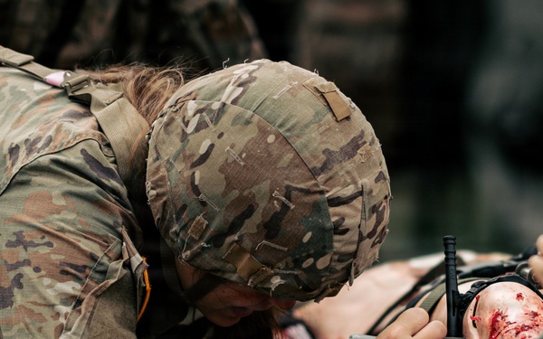 Illinois Army National Guard’s 710th Medical Company Tests Readiness During Mass-Casualty Training