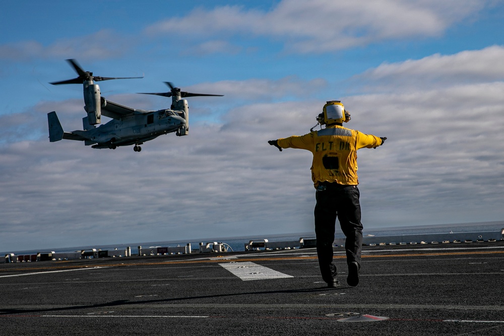 USS Makin Island Conducts Flight Operations