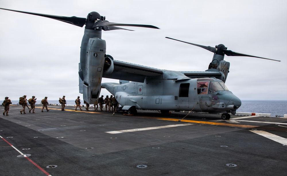 USS Makin Island Conducts VM-22 Flight Operations