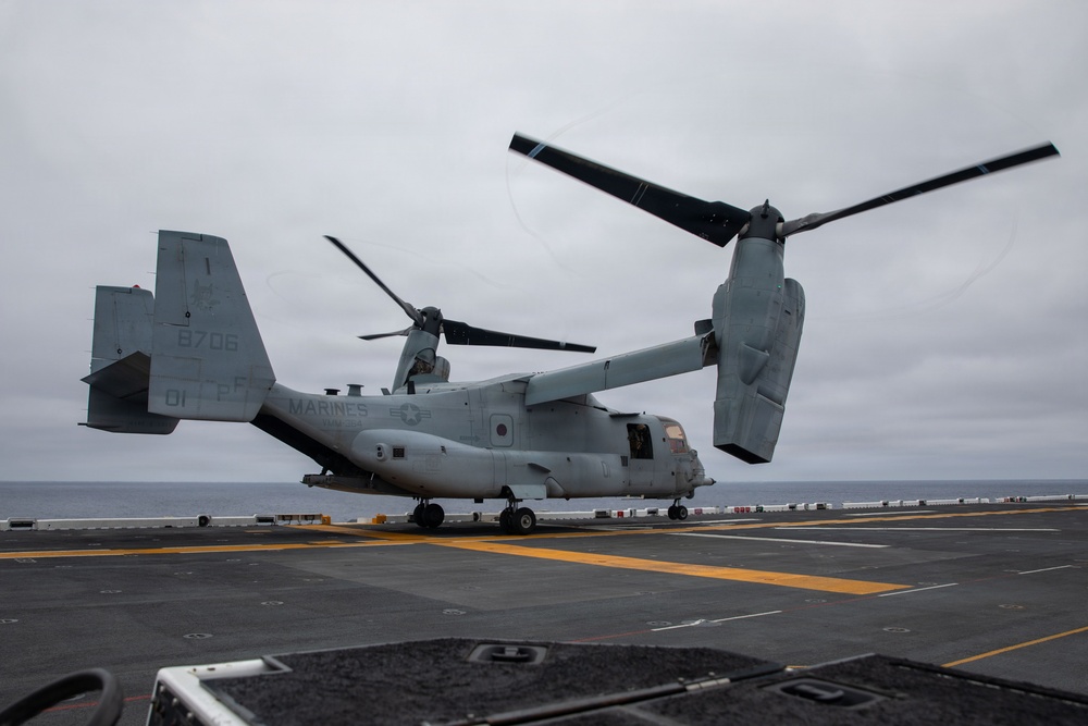 USS Makin Island Conducts VM-22 Flight Operations