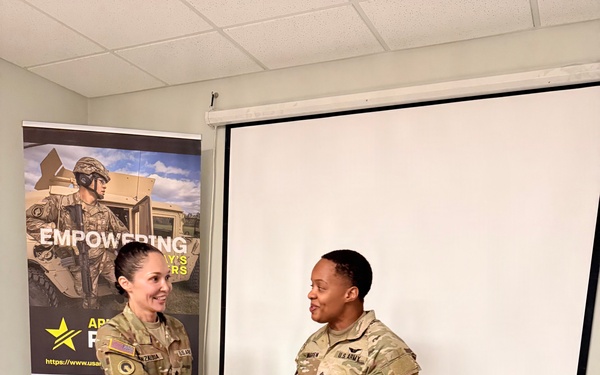 201st TPASE CSM Leads Strategic Communication NCOPD for Army Reserve Career Counselors