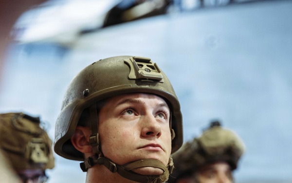11th MEU Marines, Sailors Conduct Static Fast-Rope Training Aboard USS Boxer