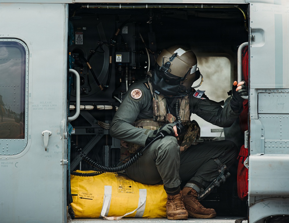 George Washington Operates in South China Sea