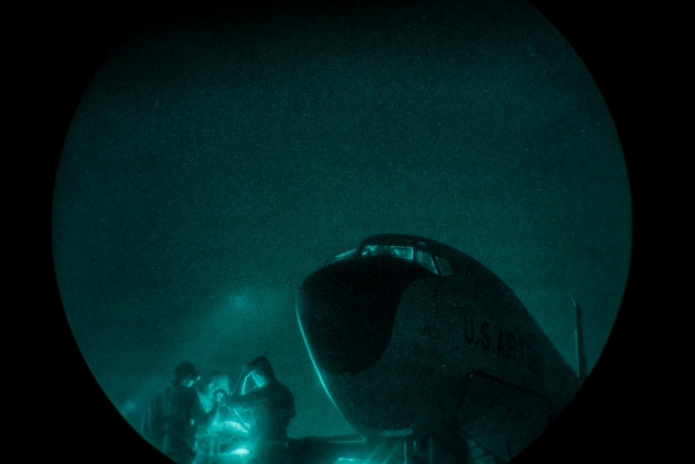 KC-135 Refuels F-35As in the CENTCOM AOR
