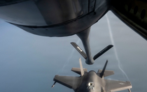 KC-135 Refuels F-35As in the CENTCOM AOR