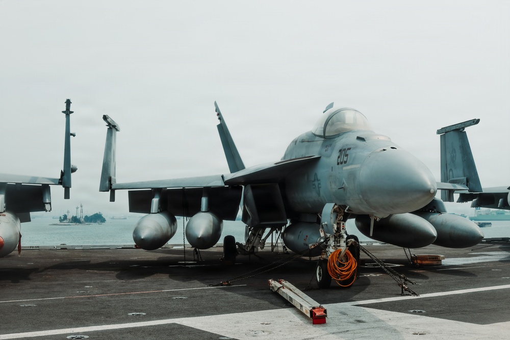 George Washington Transits the Singapore Strait