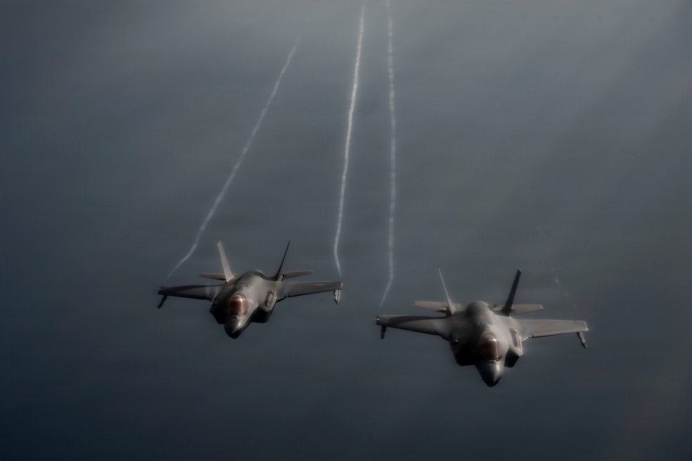 KC-135 Refuels F-35As in the CENTCOM AOR