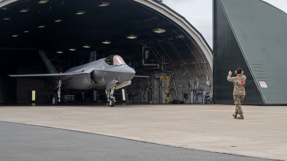 35th Fighter Wing commander flies F-35A Lightning II