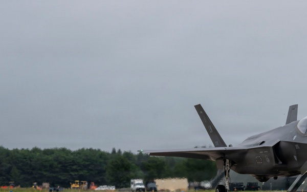 35th Fighter Wing commander flies F-35A Lightning II
