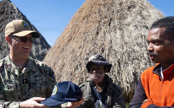 Pacific Partnership 2026 Visits Hohulu Sacred Houses and Meets with Leaders