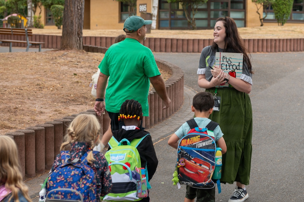 A+ Beginnings: 86th AW Airmen welcome students back to school
