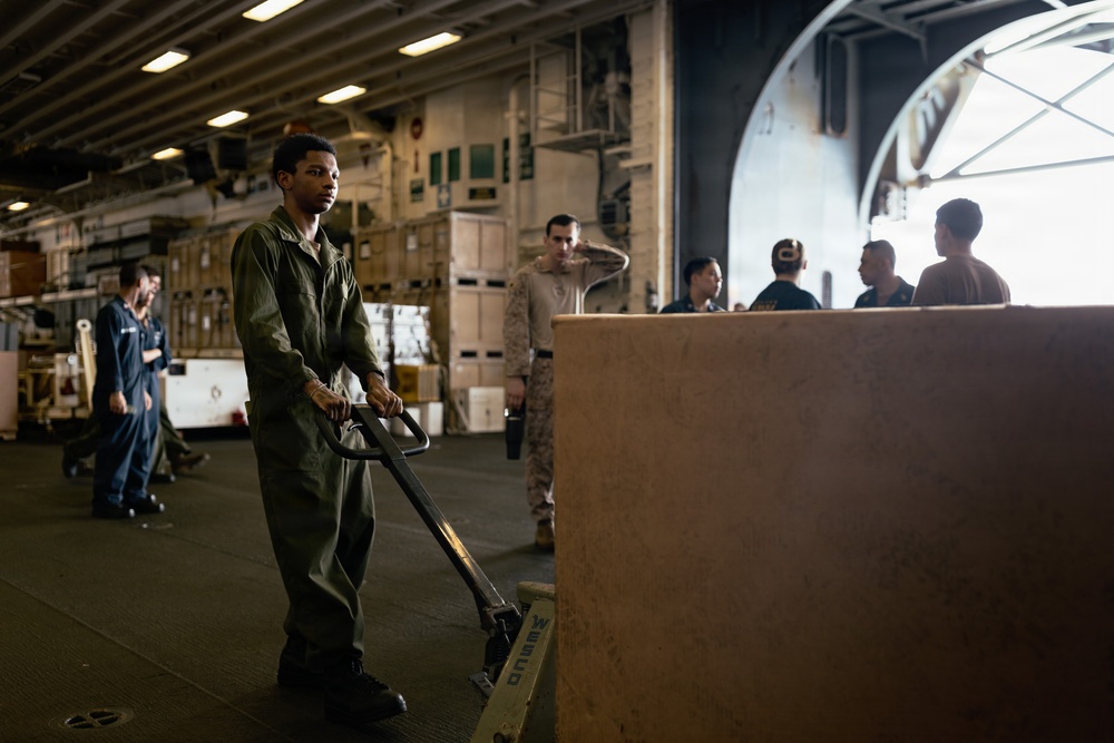 11th MEU Marines, Sailors Conduct Replenishment at Sea Aboard USS Boxer