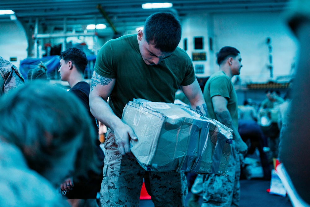 11th MEU Marines, Sailors Conduct Replenishment at Sea Aboard USS Boxer