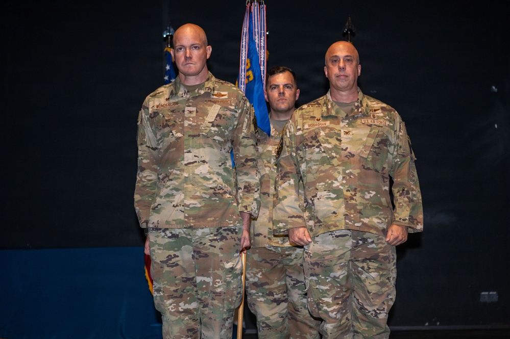 86th Aeromedical Evacuation Squadron welcomes new commander