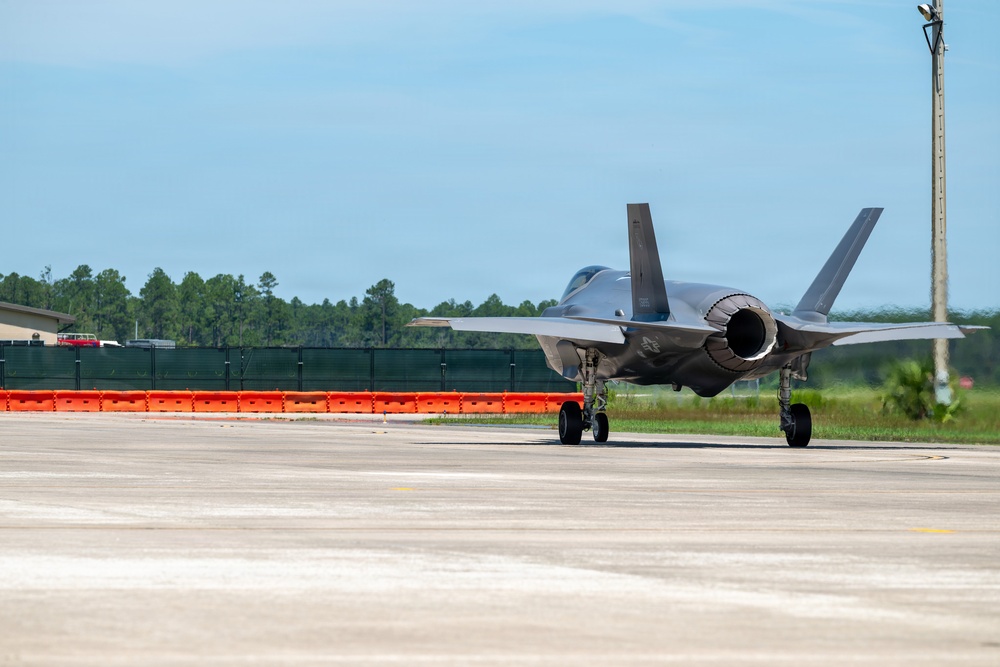 Leading the lightning: Col. Wittmer completes first flight as 125th FW commander