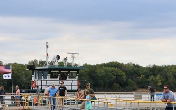 Make core memories at the Corps of Engineers Lock and Dam 7 open house