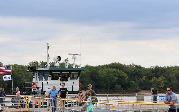 Make core memories at the Corps of Engineers Lock and Dam 7 open house