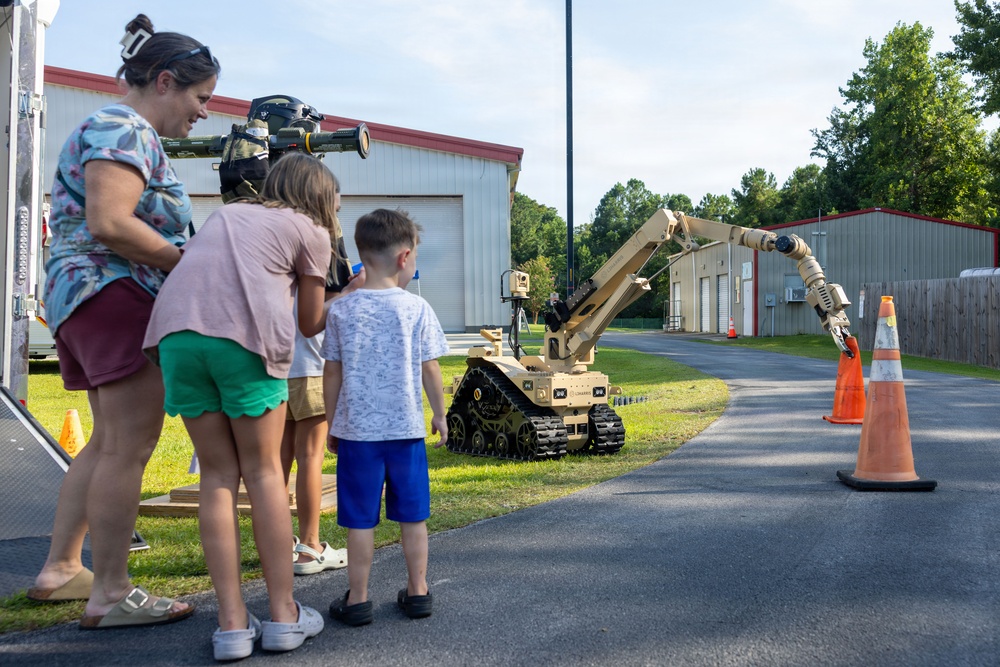 U.S. Marines with MCAS Cherry Point and 2nd MAW support 15th Annual ECAFH Fly-In