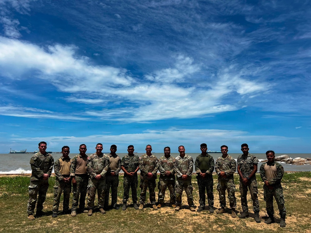 Washington Guard, Malaysian Army Strengthen Expeditionary Capabilities Through Rapid Deployment Force Working Group
