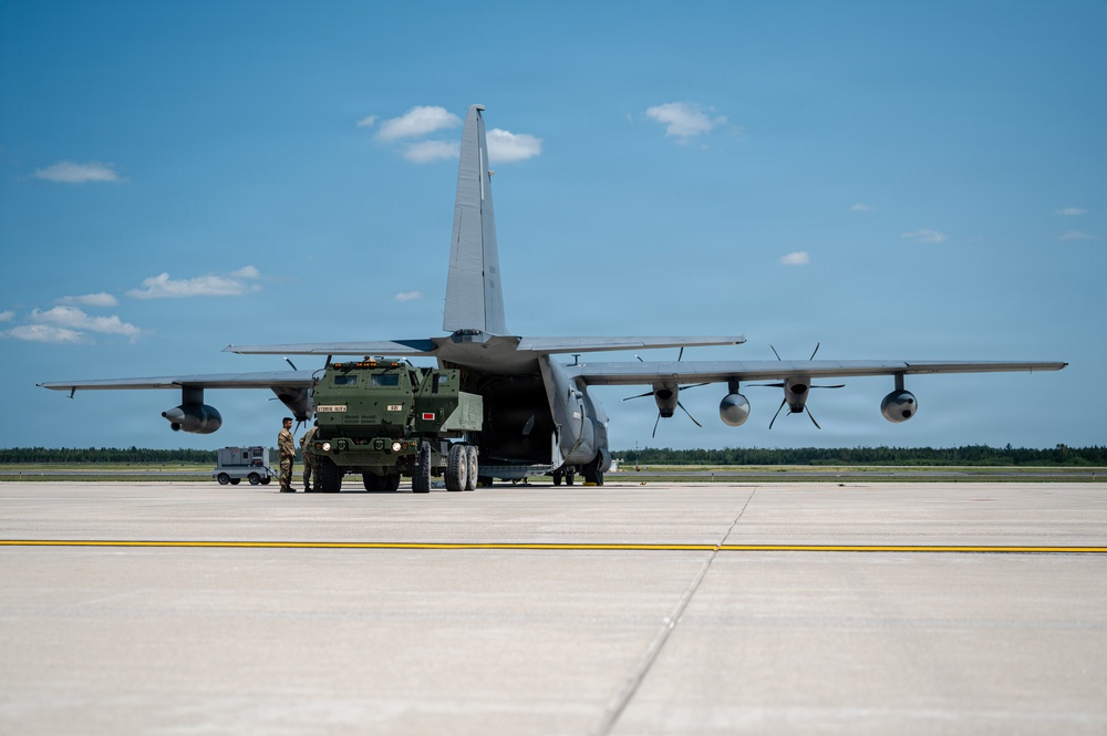 1st SOW, Michigan Army National Guard load HIMARS during Northern Strike 26-2