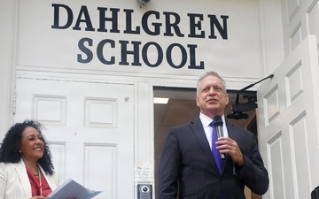 Dahlgren School Welcomes Back Students