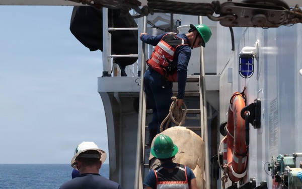 USCGC Forward and HSC Ocean conduct landmark replenishment at sea