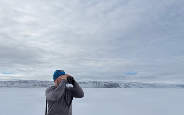 CRREL team tests ship-to-shore methods and technologies in Greenland
