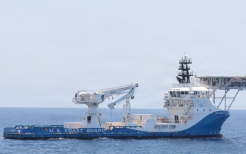 USCGC Forward and HSC Ocean conduct landmark replenishment at sea