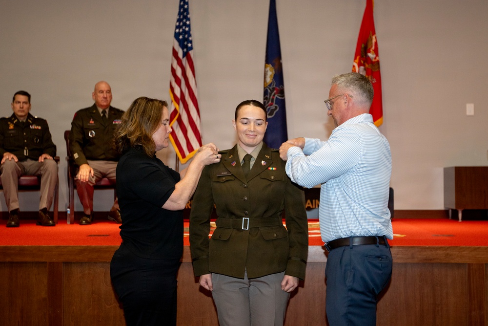 Officer candidates graduate from Pennsylvania OCS
