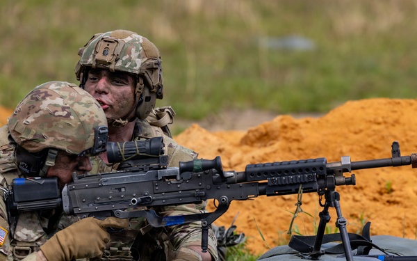 1st Battalion, 3d U.S. Infantry Regiment (The Old Guard) Live Fire Exercise