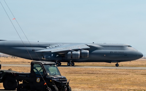 60th OSS Airmen operate mobile air traffic control tower