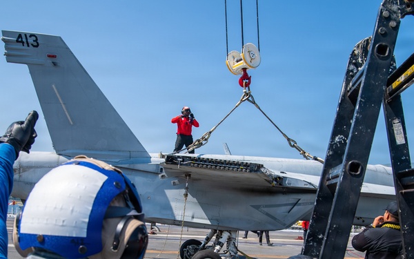 Ronald Reagan Sailors Conduct Flight Deck Training