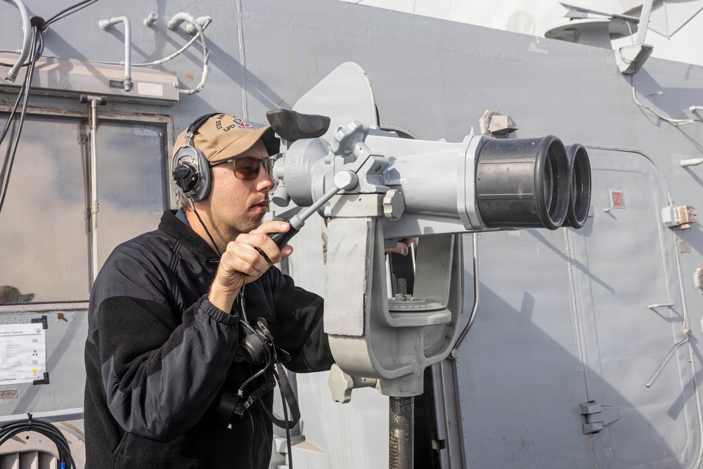 Anchroage Conducts COMPTUEX With Makin Island Amphibious Ready Group