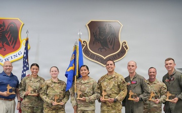 432d Wing Hosts 2nd Quarter Awards Ceremony
