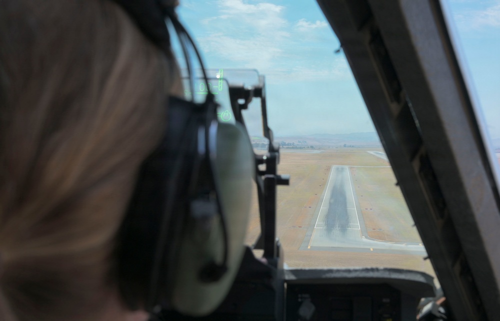 Sharp, Swift and Precise: 21st AS Masters C-17 Tactical Training
