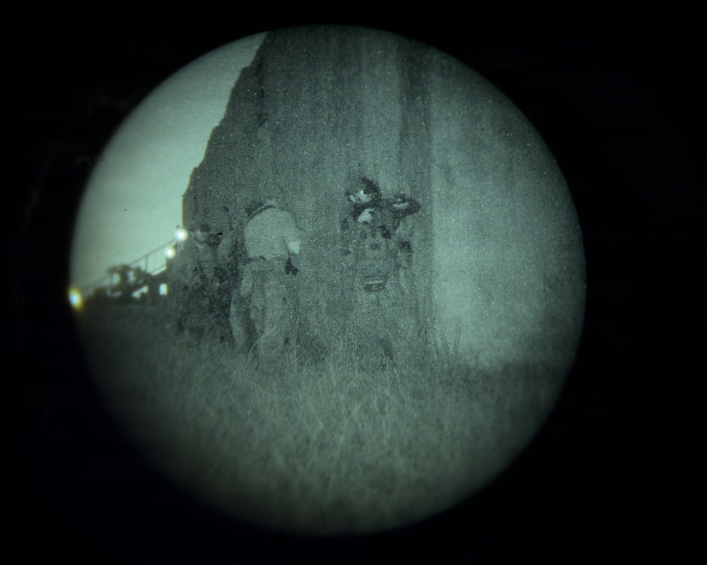 Red Empire Strike Night Raid