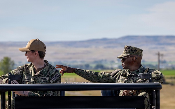 Navy Sailors Tour Montana Ranch