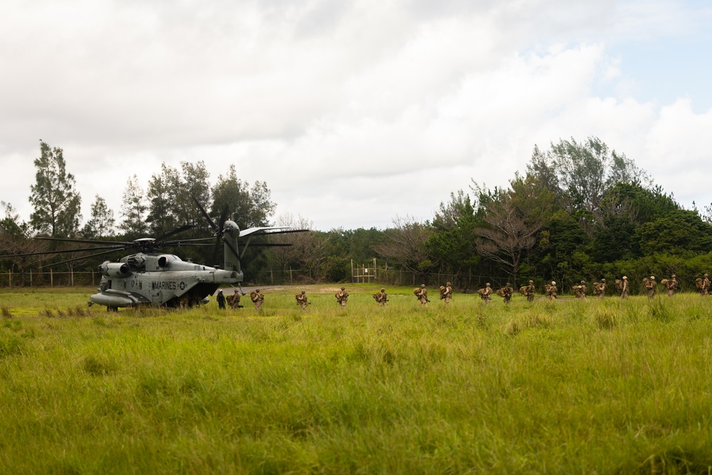 U.S. Marines with 4th Marine Regiment Conduct Level 4 ACM Drill