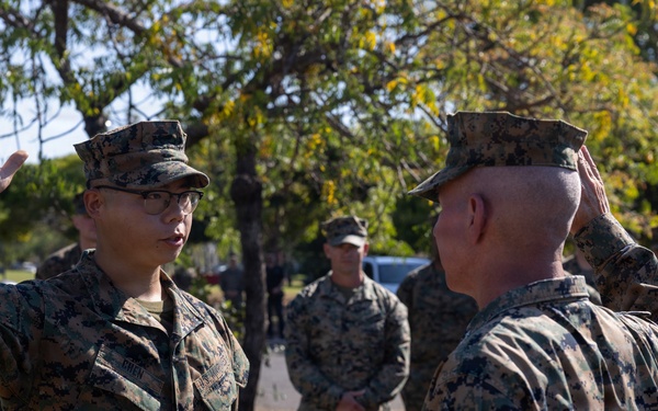 Commandant of the Marine Corps visits MRF-D Marines