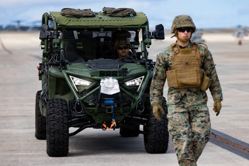 MASS-2 loads Ultra-Light Tactical Vehicles onto MV-22B Osprey in preparation for 31st MEU operations