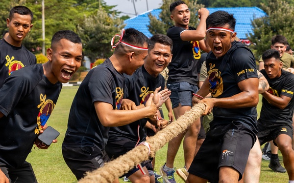 MRF-D Marines participate in Indonesian Independence Day ceremony, field meet during platoon exchange