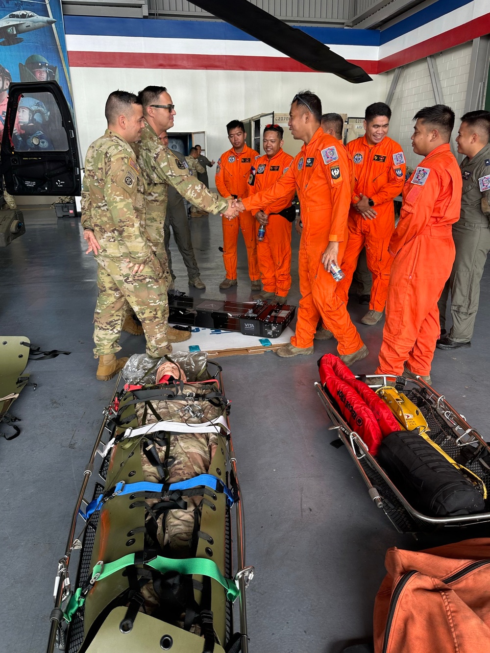 Flight Medics of the Hawaii Army National Guard Conduct a Medical Equipment Familiarization with the 505th Search and Rescue Group of the 205th Tactical Helicopter Wing in Clark Air Base, Pampanga, Philippines.
