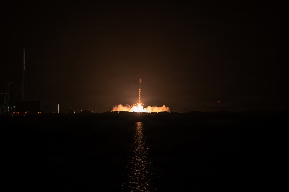 Globalstar 2-R Launch 1 Launches from Cape Canaveral Space Force Station