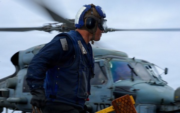 Flight Operations Aboard USS Mason (DDG 87)